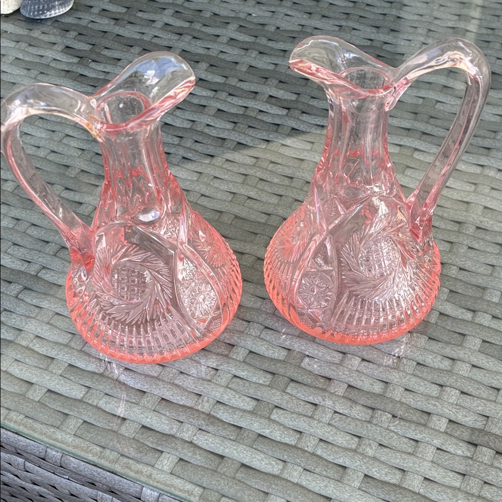 Elegant Pink Glass Oil & Vinegar Set